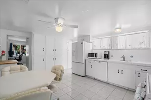 572 N Calle Marcus, Palm Springs, CA 92262 - Photo 3