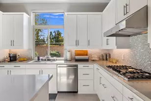 6381 Via Stasera, Palm Desert, CA 92260 - Photo 13