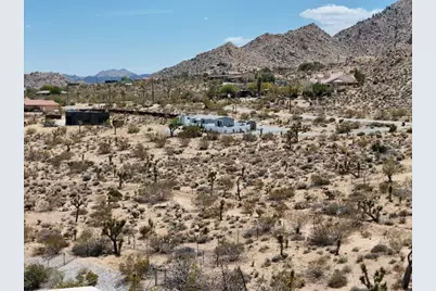 7608 Olympic Road, Joshua Tree, CA 92252 - Photo 19