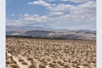 7608 Olympic Road, Joshua Tree, CA 92252 - Photo 21