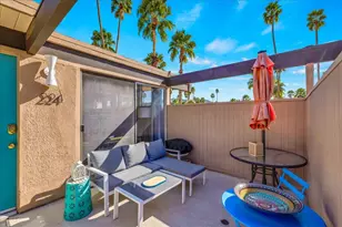 1111 E Palm Canyon Dr, Palm Springs, CA 92264 - Photo 21