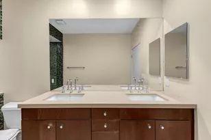 910 E Palm Canyon Dr, Palm Springs, CA 92264 - Photo 31