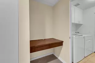 910 E Palm Canyon Dr, Palm Springs, CA 92264 - Photo 33