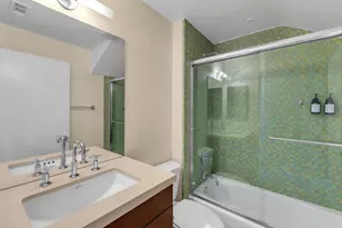 910 E Palm Canyon Dr, Palm Springs, CA 92264 - Photo 37