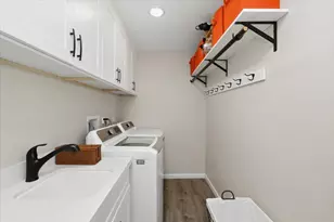 38521 Little Way, Palm Desert, CA 92260 - Photo 11