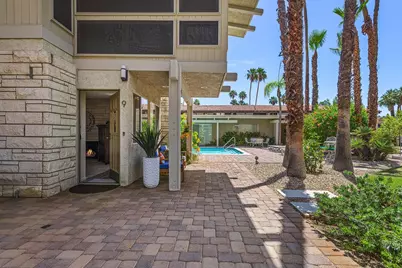 290 S San Jacinto Drive #9, Palm Springs, CA 92262 - Photo 11