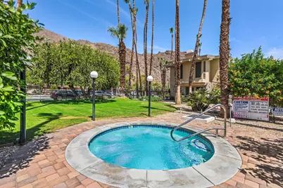 290 S San Jacinto Drive #9, Palm Springs, CA 92262 - Photo 9