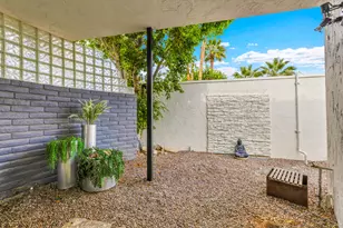 345 W Crestview Dr, Palm Springs, CA 92264 - Photo 13