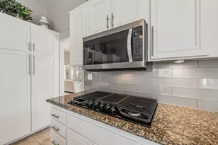 22 Vistara Dr, Rancho Mirage, CA 92270 - Photo 11