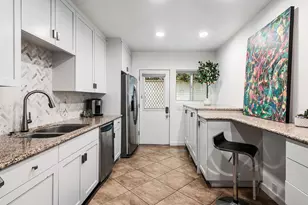 500 W Arenas Rd, Palm Springs, CA 92262 - Photo 5