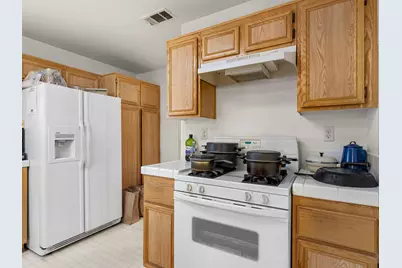 13847 Clydesdale Run Lane, Victorville, CA 92394 - Photo 23