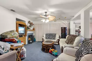 13847 Clydesdale Run Ln, Victorville, CA 92394 - Photo 13