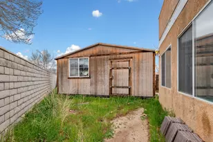 13847 Clydesdale Run Ln, Victorville, CA 92394 - Photo 37