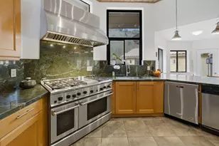 10 Venus Dr, Rancho Mirage, CA 92270 - Photo 23