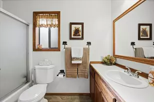 358 Victoria Ln, Sugarloaf, CA 92386 - Photo 27