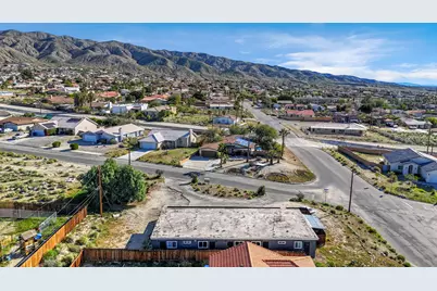 10485 Santa Cruz Road, Desert Hot Springs, CA 92240 - Photo 11