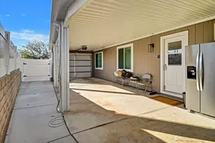 73170 Cabazon Peak Dr, Palm Desert, CA 92260 - Photo 35