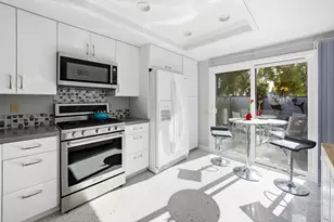 2821 Calle Arandas, Palm Springs, CA 92264 - Photo 9