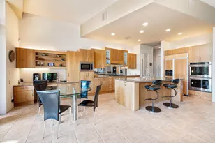 12 Boulder Ln, Rancho Mirage, CA 92270 - Photo 15