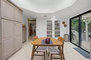 72 San Simeon Pl, Rancho Mirage, CA 92270 - Photo 15