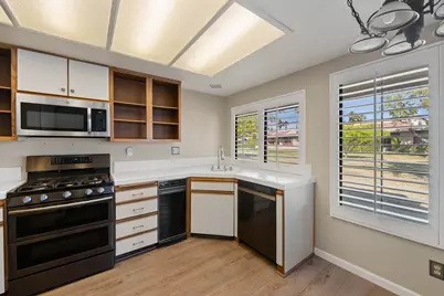 68140 Pine Place, Cathedral City, CA 92234 - Photo 23