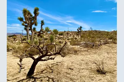 104 Bandera Road, Yucca Valley, CA 92284 - Photo 21