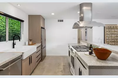 2557 S Broadmoor Drive, Palm Springs, CA 92264 - Photo 17