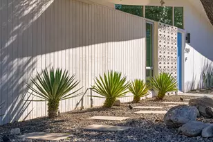 2550 N Kitty Hawk Dr, Palm Springs, CA 92262 - Photo 37