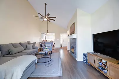 43737 Avenida Alicante, Palm Desert, CA 92211 - Photo 7