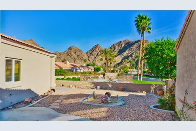 48649 Paseo Tarazo, La Quinta, CA 92253 - Photo 3