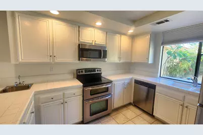 318 Paseo Primavera, Palm Desert, CA 92260 - Photo 7