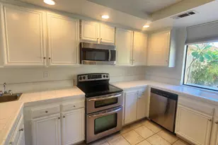 318 Paseo Primavera, Palm Desert, CA 92260 - Photo 7