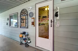 38703 Desert Greens Dr E, Palm Desert, CA 92260 - Photo 9