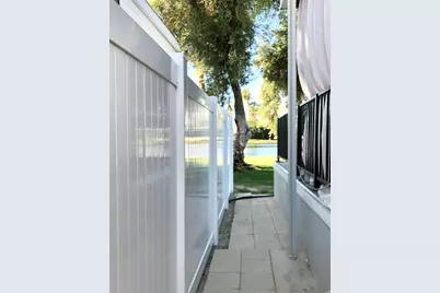 74711 Dillon Rd Spc 21, Desert Hot Springs, CA 92241 - Photo 11