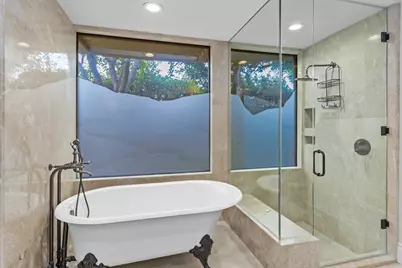 45775 Sugarloaf Mountain Trail, Indian Wells, CA 92210 - Photo 23