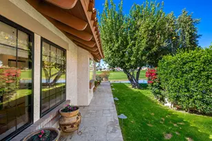 127 Avellino Cir, Palm Desert, CA 92211 - Photo 19