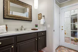 127 Avellino Cir, Palm Desert, CA 92211 - Photo 45