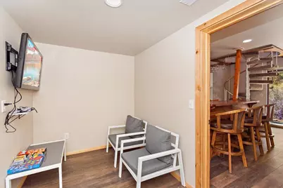 524 Catalina Road, Big Bear Lake, CA 92315 - Photo 31