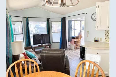 74711 Dillon Rd Spc 962, Desert Hot Springs, CA 92241 - Photo 9