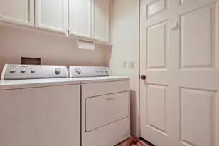 229 Green Mountain Dr, Palm Desert, CA 92211 - Photo 29