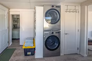 70200 Dillon Road, Desert Hot Springs, CA 92241 - Photo 15