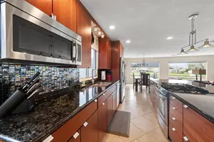 73721 Oak Flats Dr, Palm Desert, CA 92260 - Photo 11