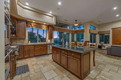 352 Crest Lake Drive, Palm Desert, CA 92211 - Photo 29