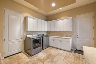 352 Crest Lake Dr, Palm Desert, CA 92211 - Photo 63