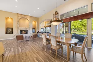 352 Crest Lake Dr, Palm Desert, CA 92211 - Photo 23