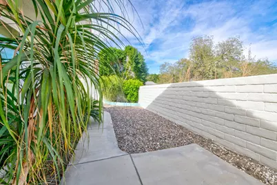 77568 Calle Las Brisas N, Palm Desert, CA 92211 - Photo 31