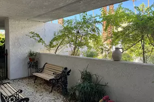 5301 E Waverly Dr, Palm Springs, CA 92264 - Photo 3