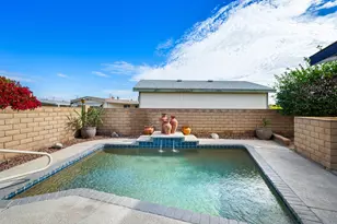 39759 Manzanita Dr, Palm Desert, CA 92260 - Photo 37