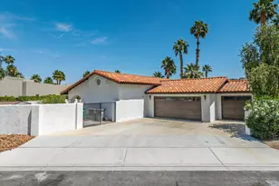 51300 Avenida Alvarado, La Quinta, CA 92253 - Photo 17