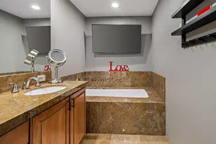 13 Pine Valley Dr, Rancho Mirage, CA 92270 - Photo 37